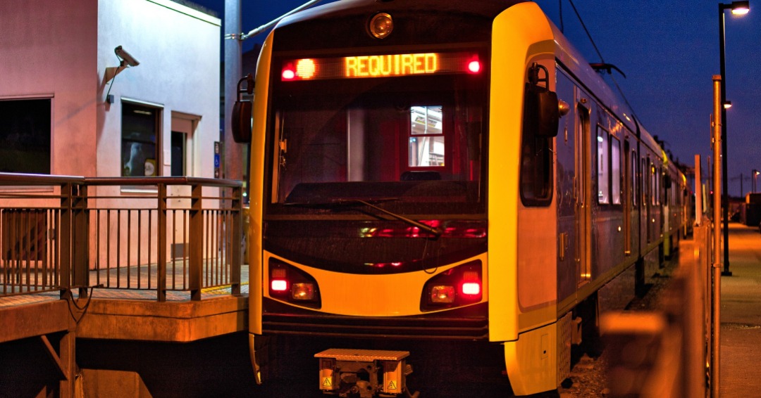 Metro Train Crashes Into Passenger Car at Downtown Intersection - Vimarsana News