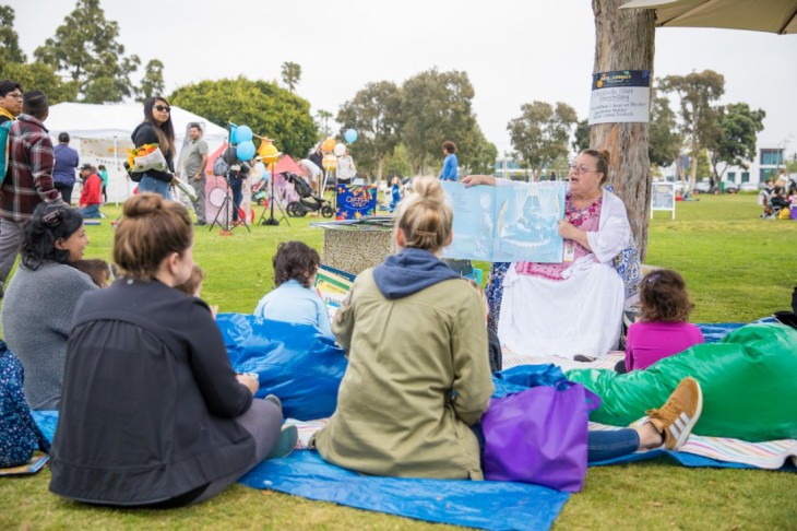 লস অ্যাঞ্জেলেসে ক্ষুধার্ত কোনও শিশুর জন্য জাতির স্বা